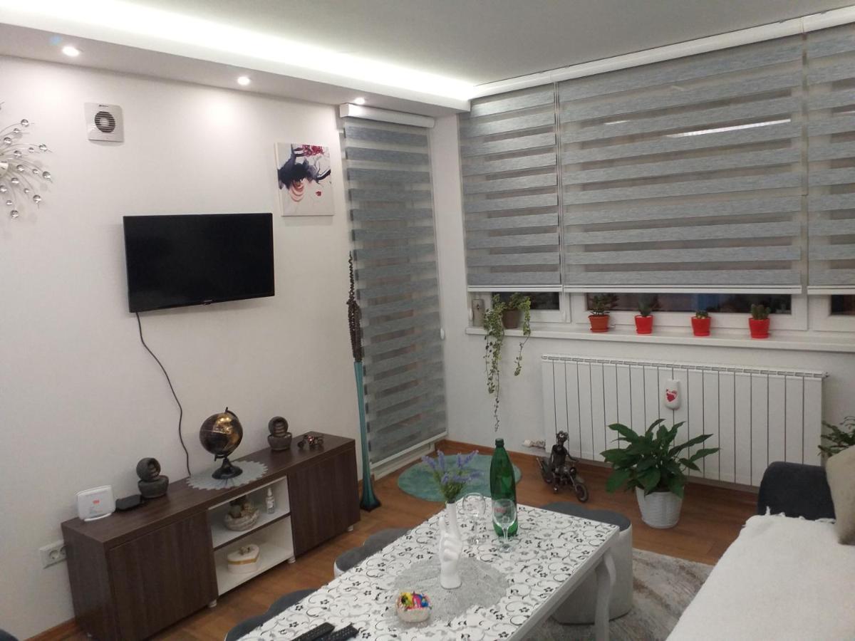 Trosoban Apartman Sarajevo, Ilidza Centar מראה חיצוני תמונה