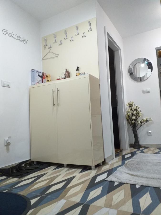 Trosoban Apartman Sarajevo, Ilidza Centar מראה חיצוני תמונה