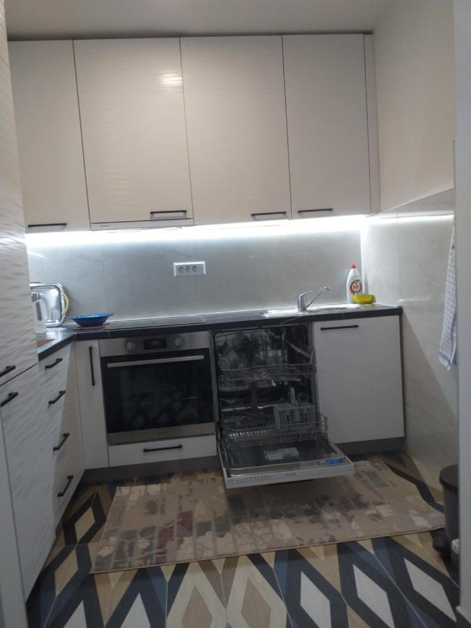 Trosoban Apartman Sarajevo, Ilidza Centar מראה חיצוני תמונה