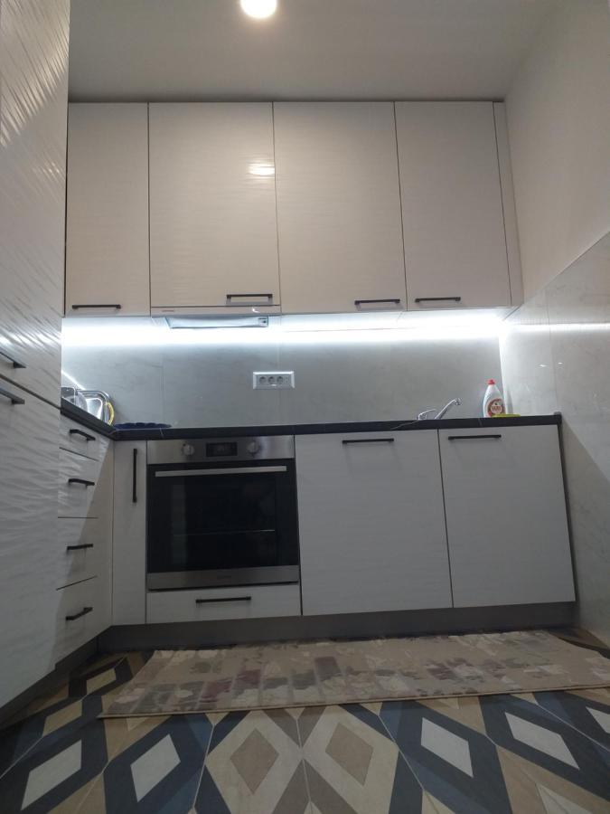 Trosoban Apartman Sarajevo, Ilidza Centar מראה חיצוני תמונה
