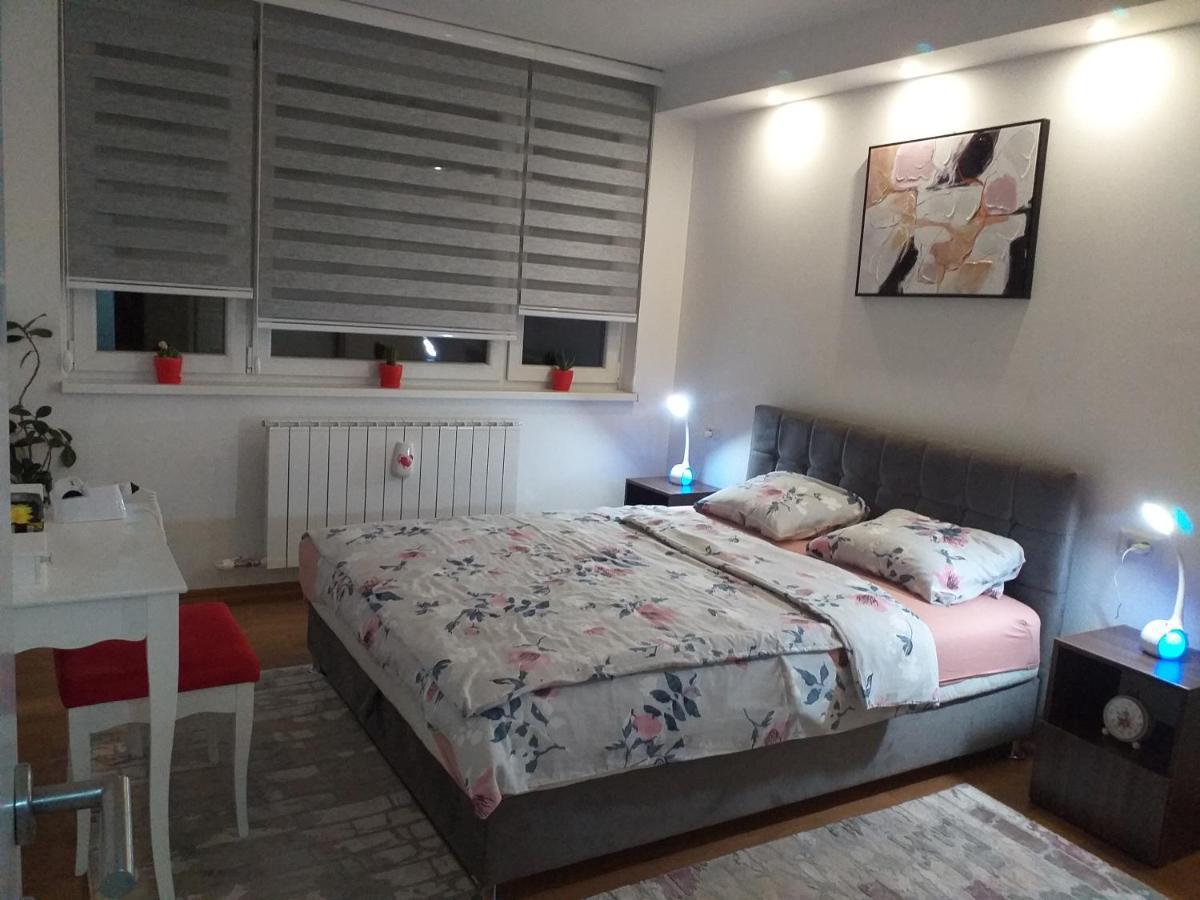 Trosoban Apartman Sarajevo, Ilidza Centar מראה חיצוני תמונה