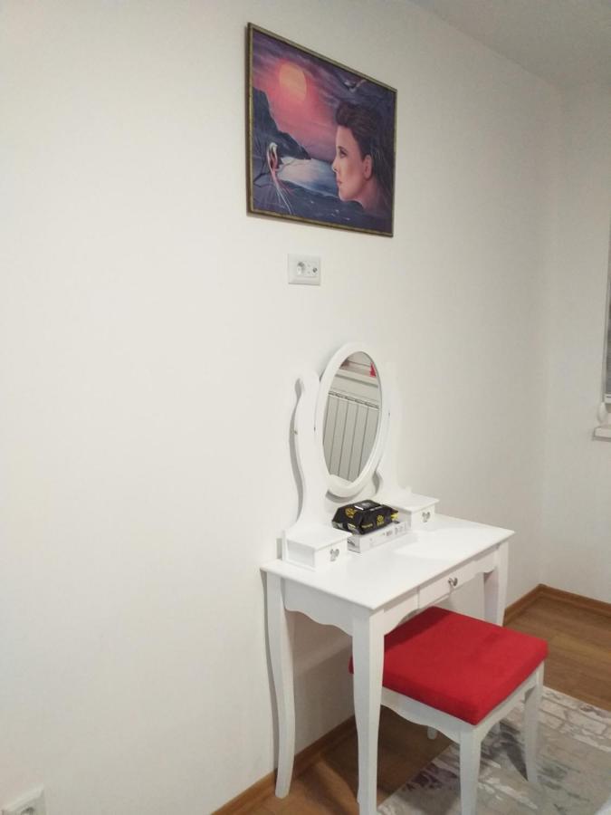 Trosoban Apartman Sarajevo, Ilidza Centar מראה חיצוני תמונה