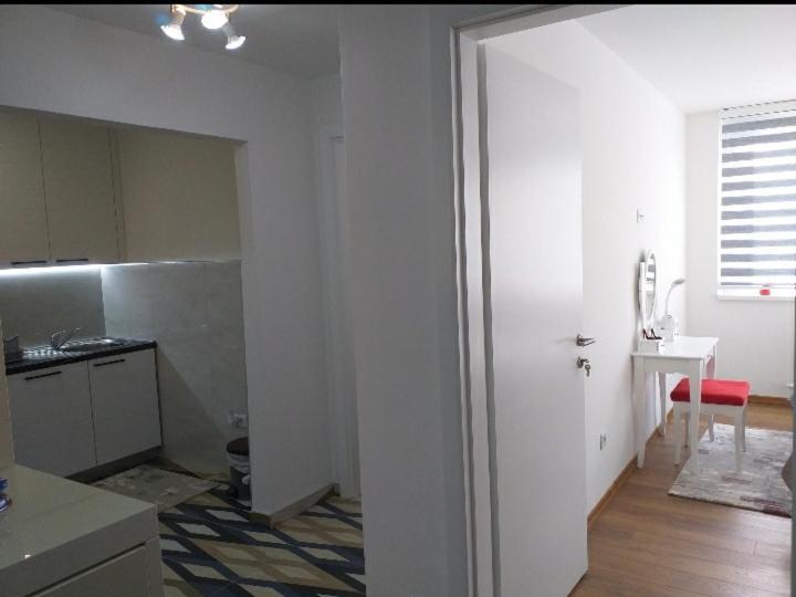 Trosoban Apartman Sarajevo, Ilidza Centar מראה חיצוני תמונה